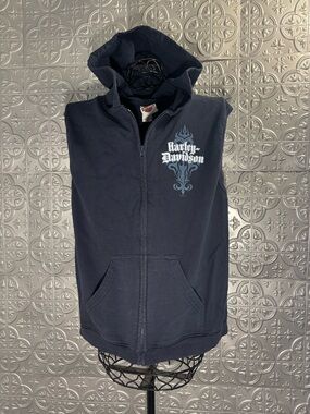 Harley-Davidson zip up sleeveless hooded sweatshirt from Daytona beach, Fl